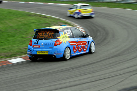 På vej rundt på Zandvoort.